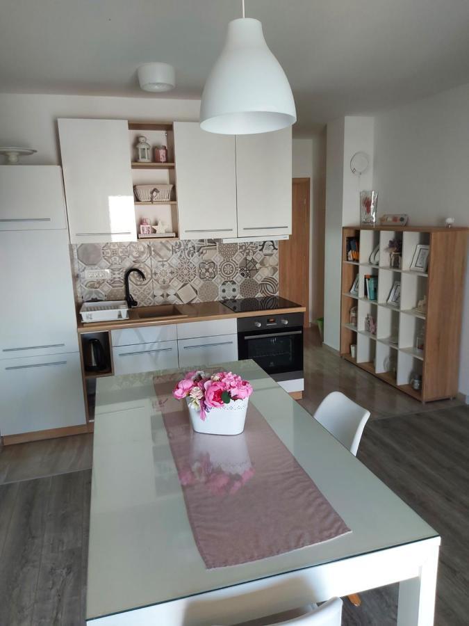 Apartmani Sunce Свети Петър Екстериор снимка