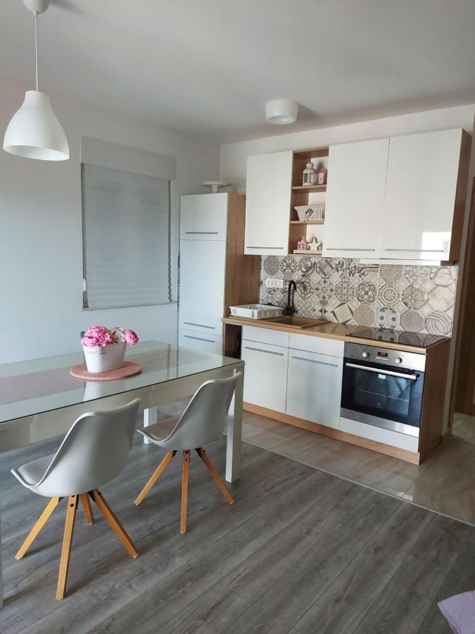 Apartmani Sunce Свети Петър Екстериор снимка